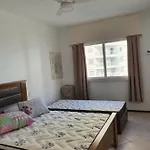 Pitangueiras 1 Quarto C/Garagem